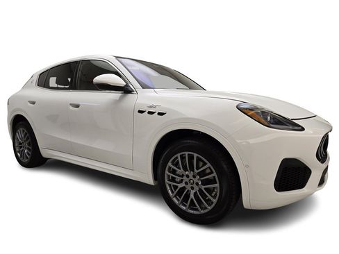 New 2024 Maserati Grecale GT image 5