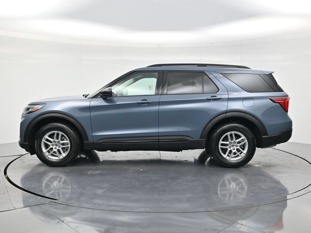 Used 2026 Ford Explorer Active AWD/4WD image 8