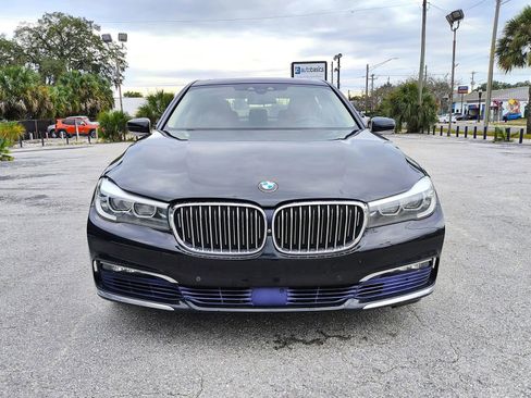 Used 2016 BMW 740i 740i Sedan 4D image 4