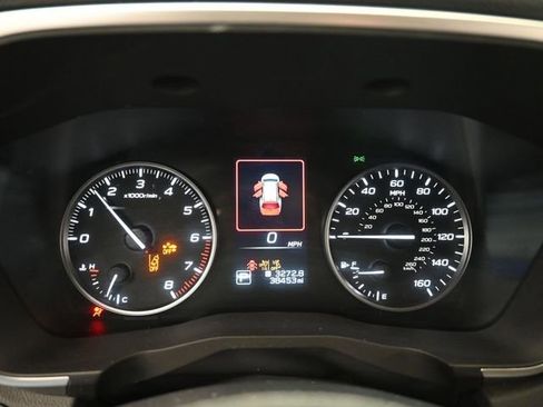 Used 2025 Subaru Ascent Premium image 17