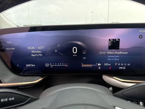 Used 2025 Buick Envision Avenir AWD/4WD image 13