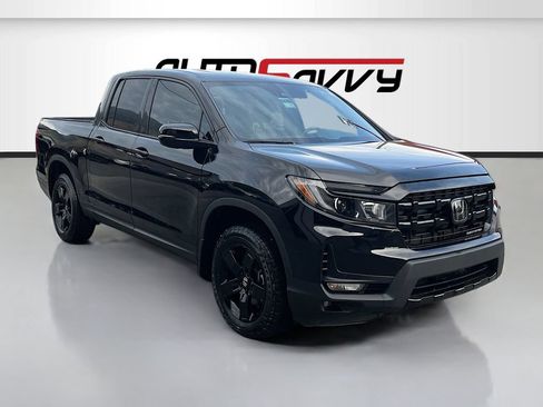 Used 2025 Honda Ridgeline Black Edition image 1