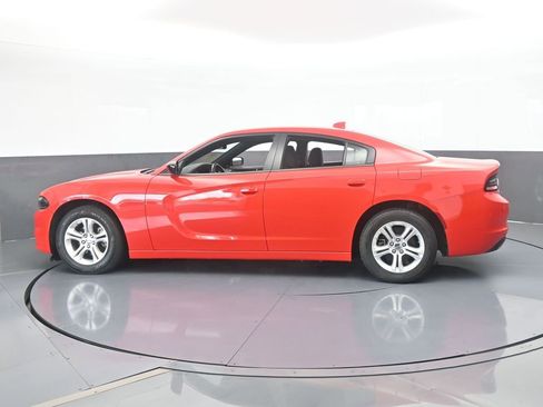 Used 2023 Dodge Charger SXT image 3