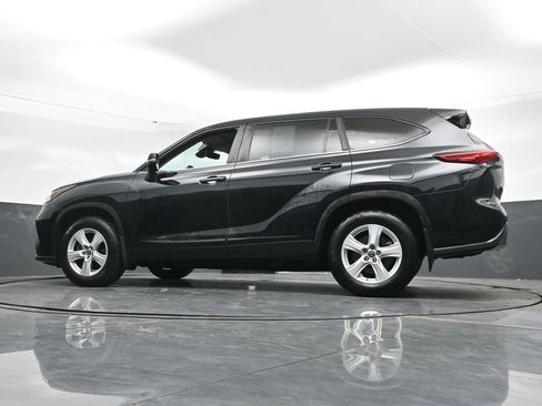Used 2023 Toyota Highlander L image 50