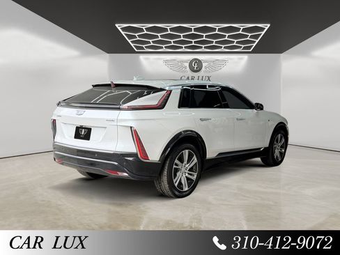 Used 2024 Cadillac Lyriq Tech RWD image 5