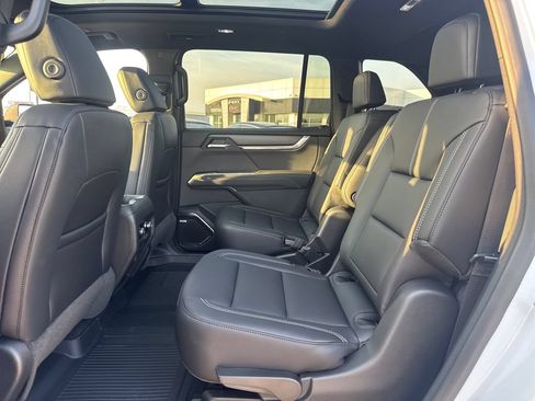 New 2026 GMC Acadia Elevation w/ Super Cruise Package FWD image 12