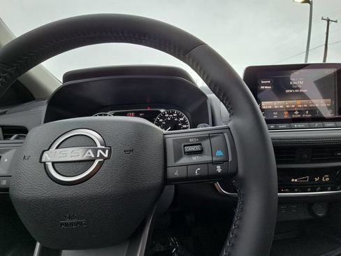 New 2026 Nissan Rogue SV FWD image 12