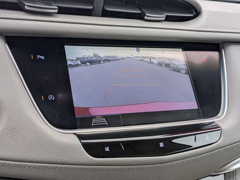 Certified 2020 Cadillac XT5 Premium Luxury AWD/4WD image 15