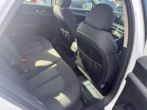 Used 2023 Kia K5 LXS image 17