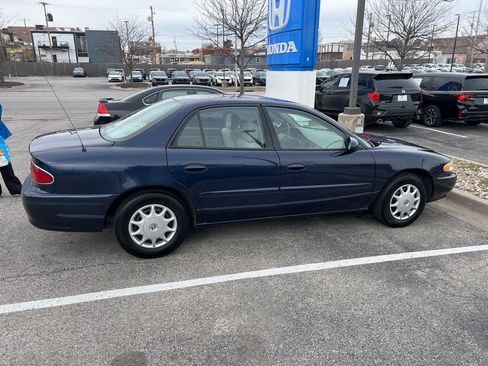 Used 2003 Buick Century Custom image 3