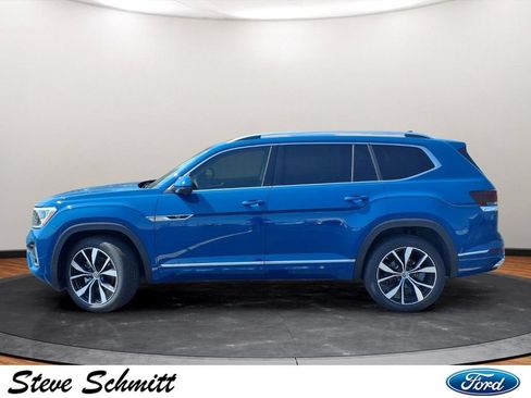 Used 2025 Volkswagen Atlas SEL Premium R-Line AWD/4WD image 2