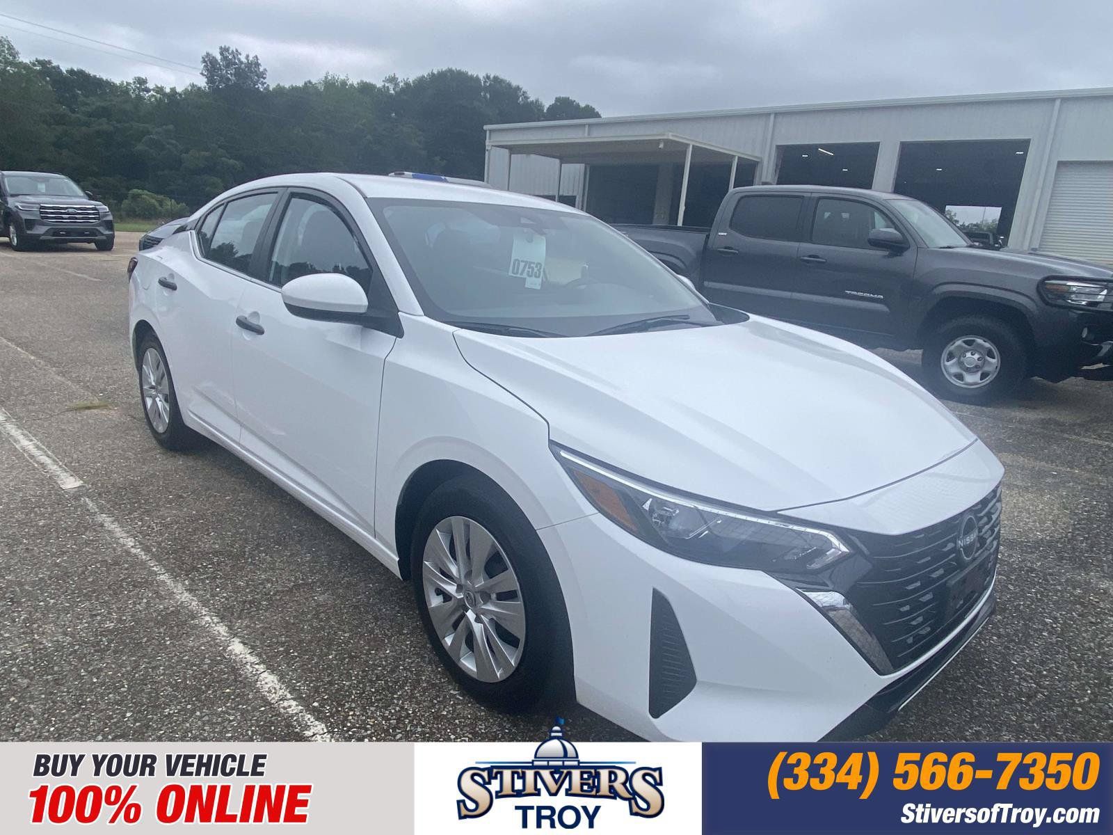 Used 2025 Nissan Sentra S FWD image 1