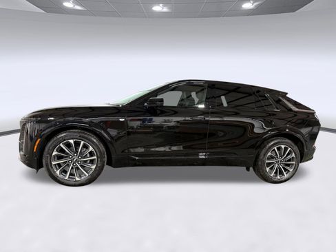 New 2026 Cadillac Lyriq Sport AWD/4WD image 2