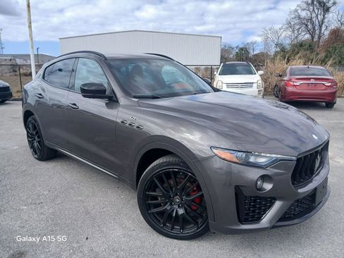 Used 2022 Maserati Levante GT AWD/4WD image 1