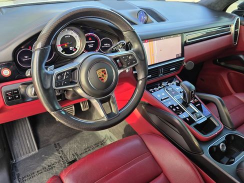 Certified 2021 Porsche Cayenne GTS image 4
