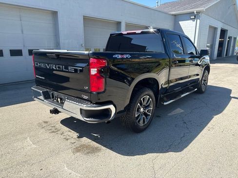 Used 2024 Chevrolet Silverado 1500 LT AWD/4WD image 3