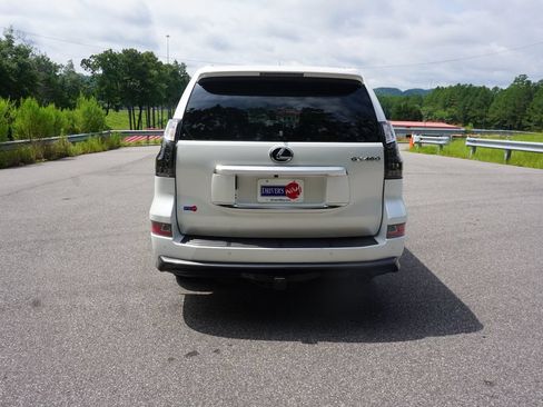 Used 2023 Lexus GX 460 Premium w/ Accessory Package AWD/4WD image 23