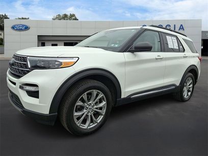 Certified 2023 Ford Explorer XLT w/ Equipment Group 202A
