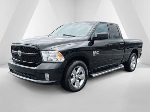 Used 2019 RAM 1500 Express w/ Express Value Package image 3