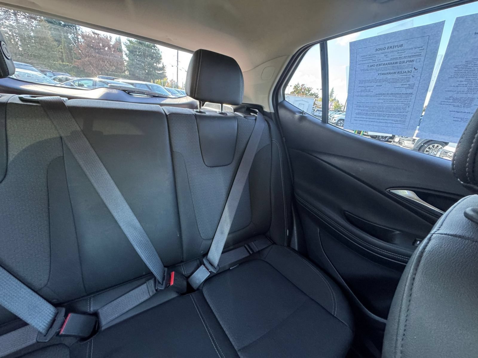 Used 2025 Buick Encore GX Preferred AWD/4WD image 35