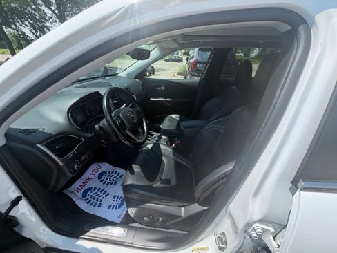 Used 2020 Jeep Cherokee Limited AWD/4WD image 16