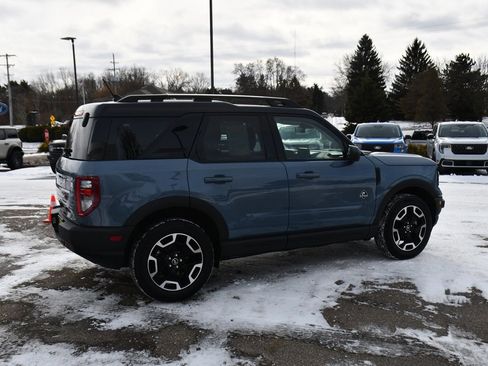 Used 2024 Ford Bronco Sport Outer Banks image 7
