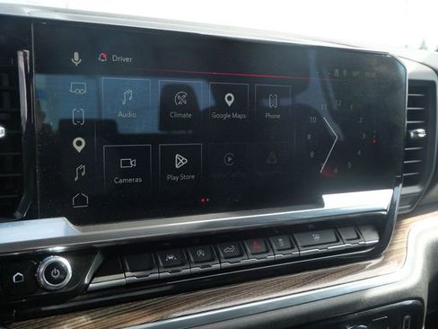 Used 2025 GMC Sierra 1500 Elevation image 27