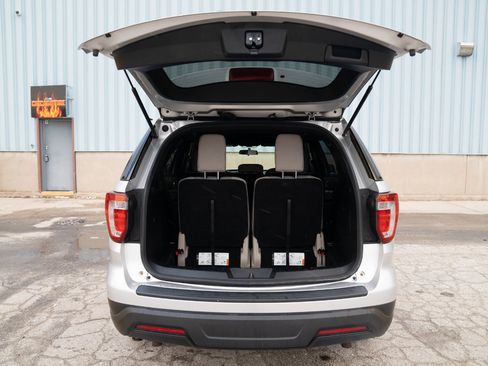 Used 2018 Ford Explorer 4WD image 16