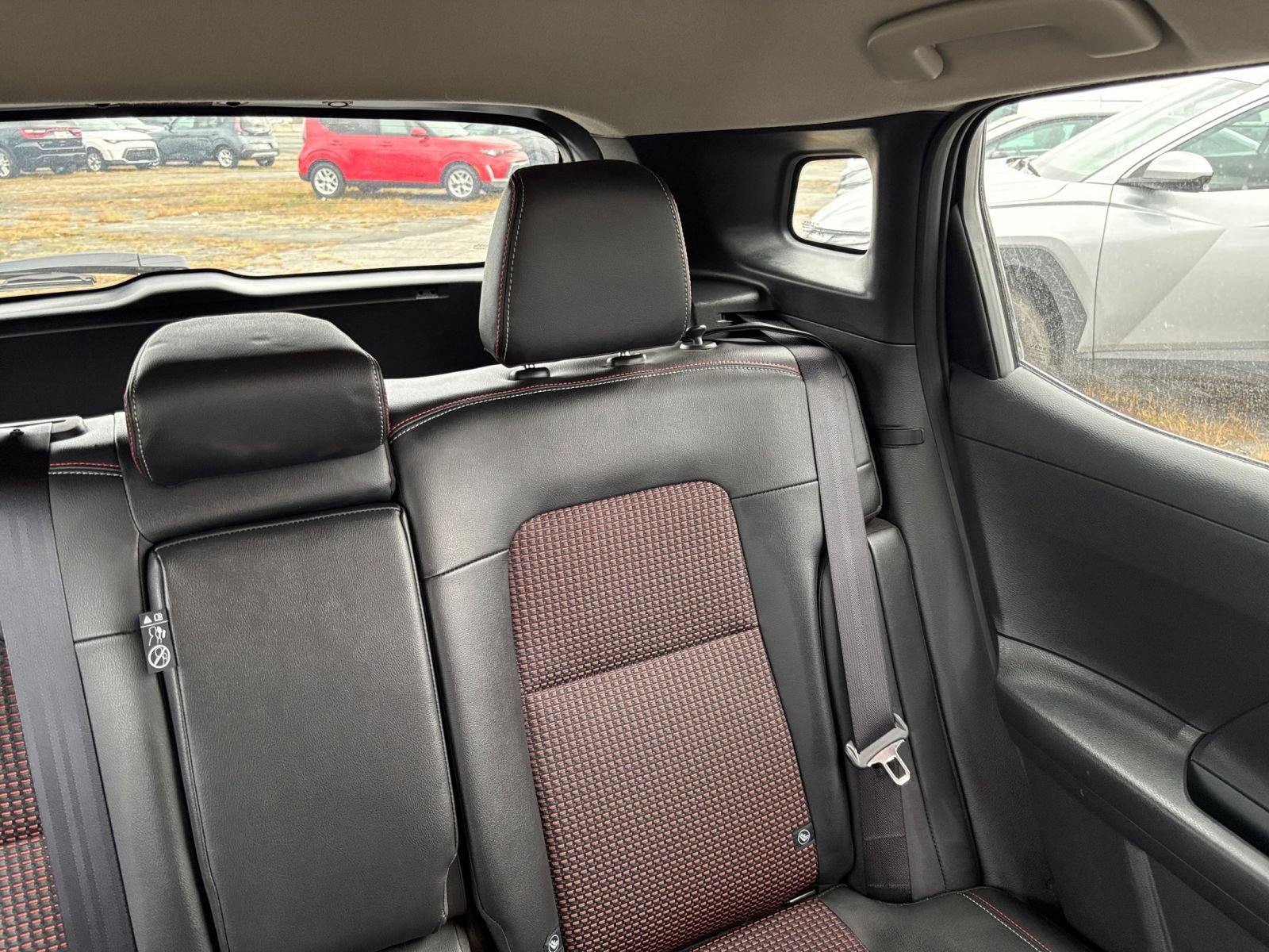 Used 2026 Nissan Kicks SR AWD/4WD image 33