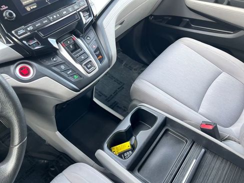 Used 2020 Honda Odyssey EX image 30