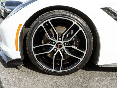 Used 2018 Chevrolet Corvette Stingray Convertible RWD image 30