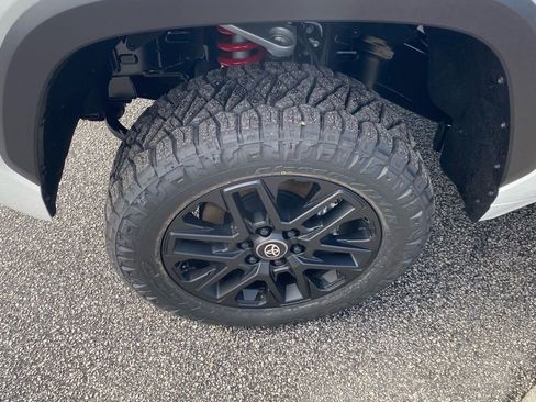 New 2026 Toyota Tundra Limited image 18