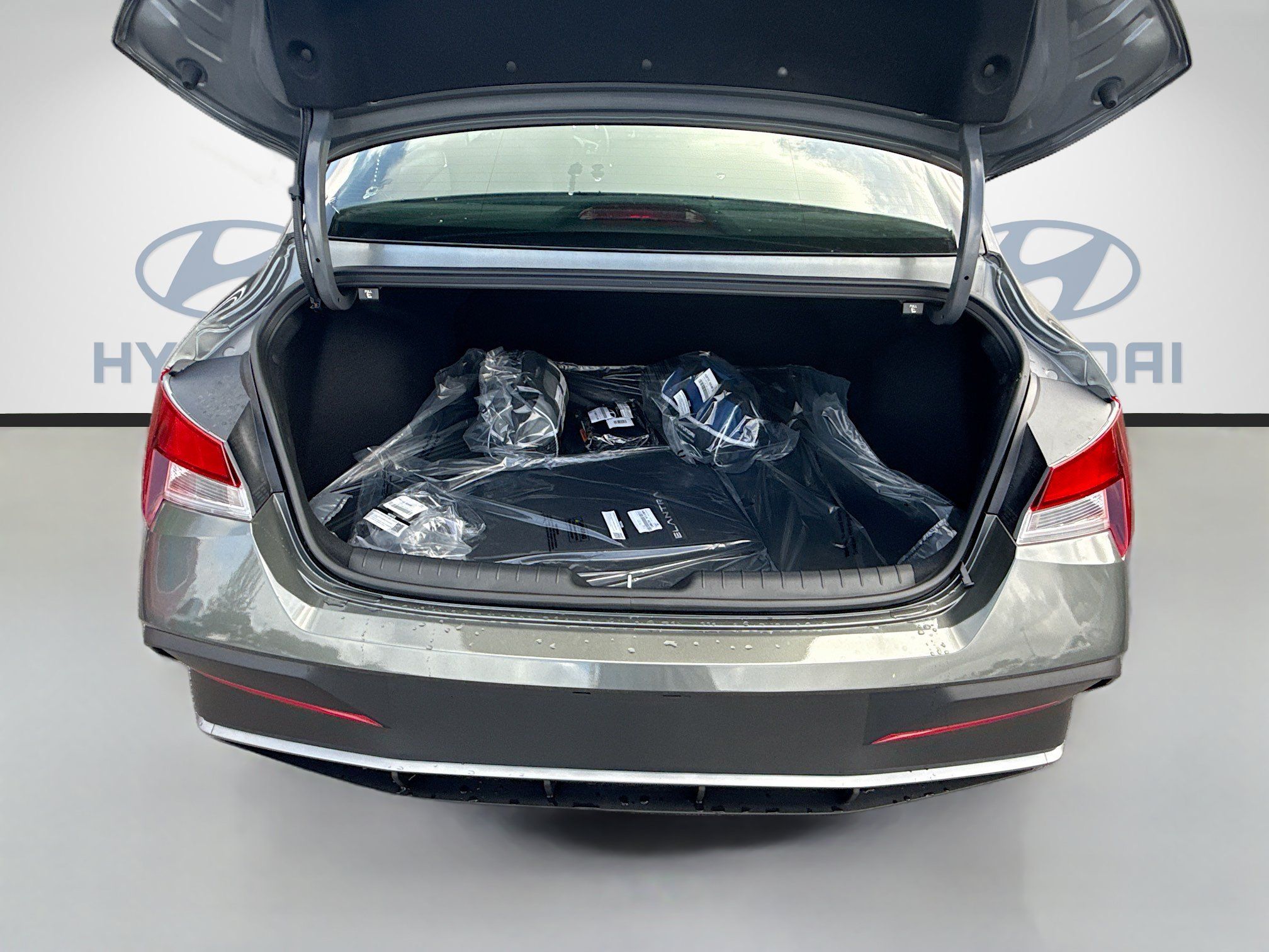 New 2026 Hyundai Elantra Sport w/ Cargo Package FWD image 18