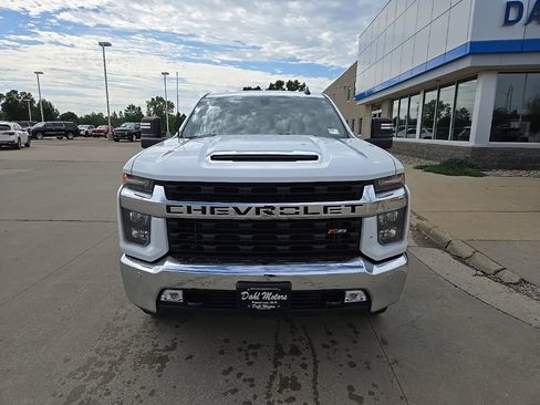 Used 2020 Chevrolet Silverado 3500 LT w/ All Star Edition AWD/4WD image 3