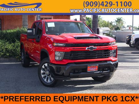 Used 2025 Chevrolet Silverado 2500 Custom w/ Custom Value Package AWD/4WD image 1