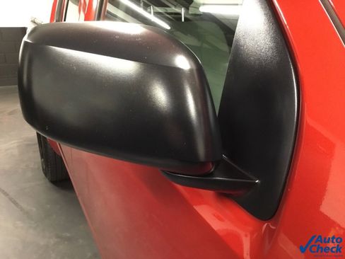 Used 2017 Nissan Frontier SV image 16