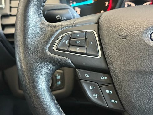 Used 2018 Ford Escape Titanium AWD/4WD image 12