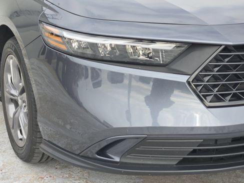 Used 2024 Honda Accord EX image 8
