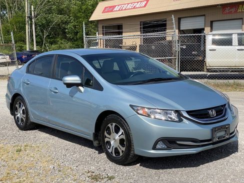 Used 2014 Honda Civic Hybrid Sedan image 3