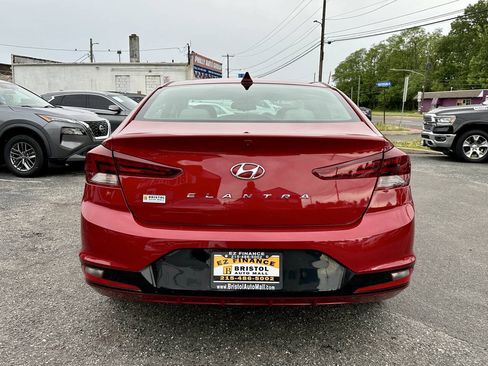 Used 2019 Hyundai Elantra Value Edition FWD image 6