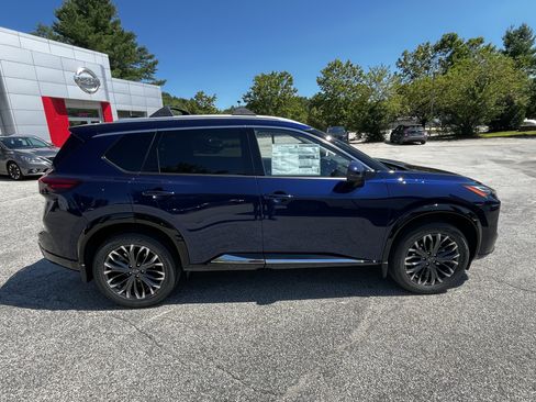 New 2026 Nissan Rogue Platinum AWD/4WD image 8