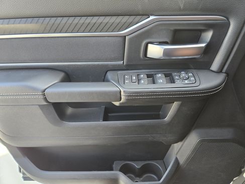 New 2026 RAM 2500 Lone Star AWD/4WD image 18