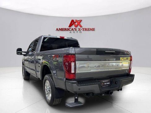 Used 2022 Ford F250 Limited w/ FX4 Off-Road Package image 4