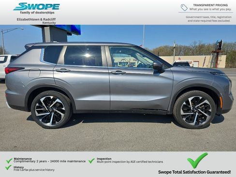 Used 2023 Mitsubishi Outlander SE AWD/4WD image 3