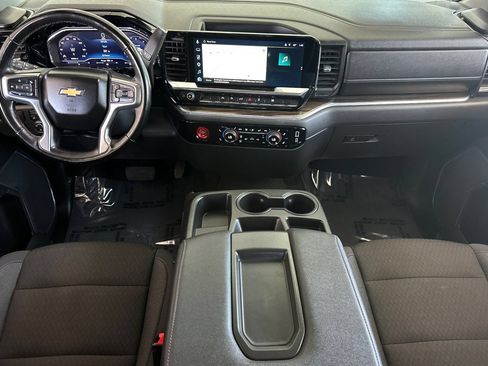 Used 2024 Chevrolet Silverado 1500 LT RWD image 16
