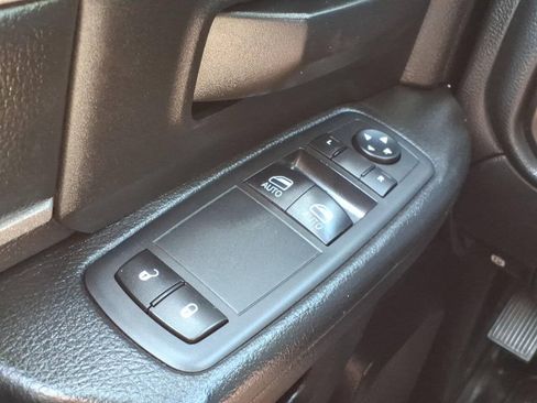 Used 2020 RAM 2500 Tradesman AWD/4WD image 25
