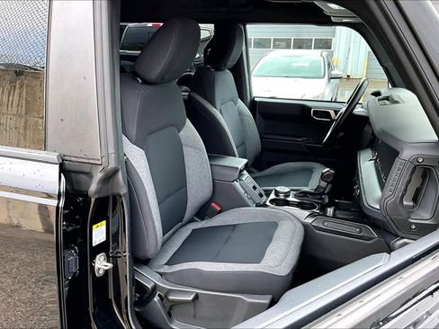 Used 2025 Ford Bronco Big Bend AWD/4WD image 9