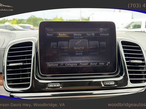Used 2018 Mercedes-Benz GLS 450 4MATIC image 27