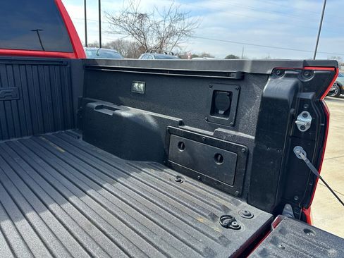 Used 2024 Toyota Tacoma TRD Sport w/ TRD Sport Upgrade Package image 31