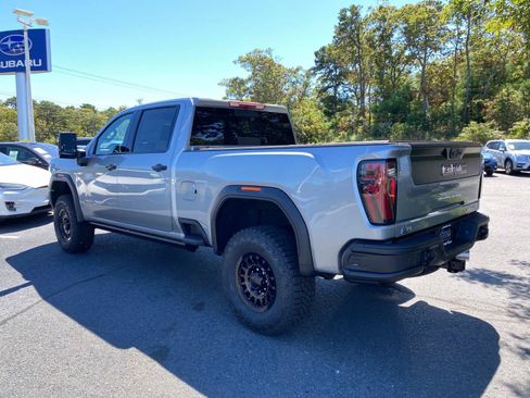 Used 2025 GMC Sierra 2500 AT4X w/ AT4X AEV Edition AWD/4WD image 5